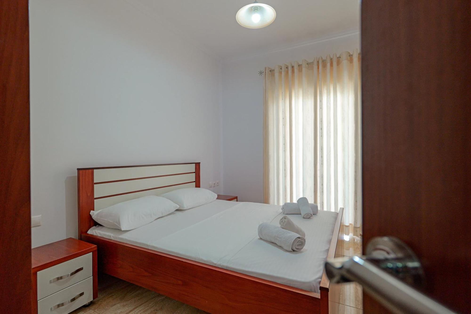 Guest House Moonlight Ksamil Esterno foto