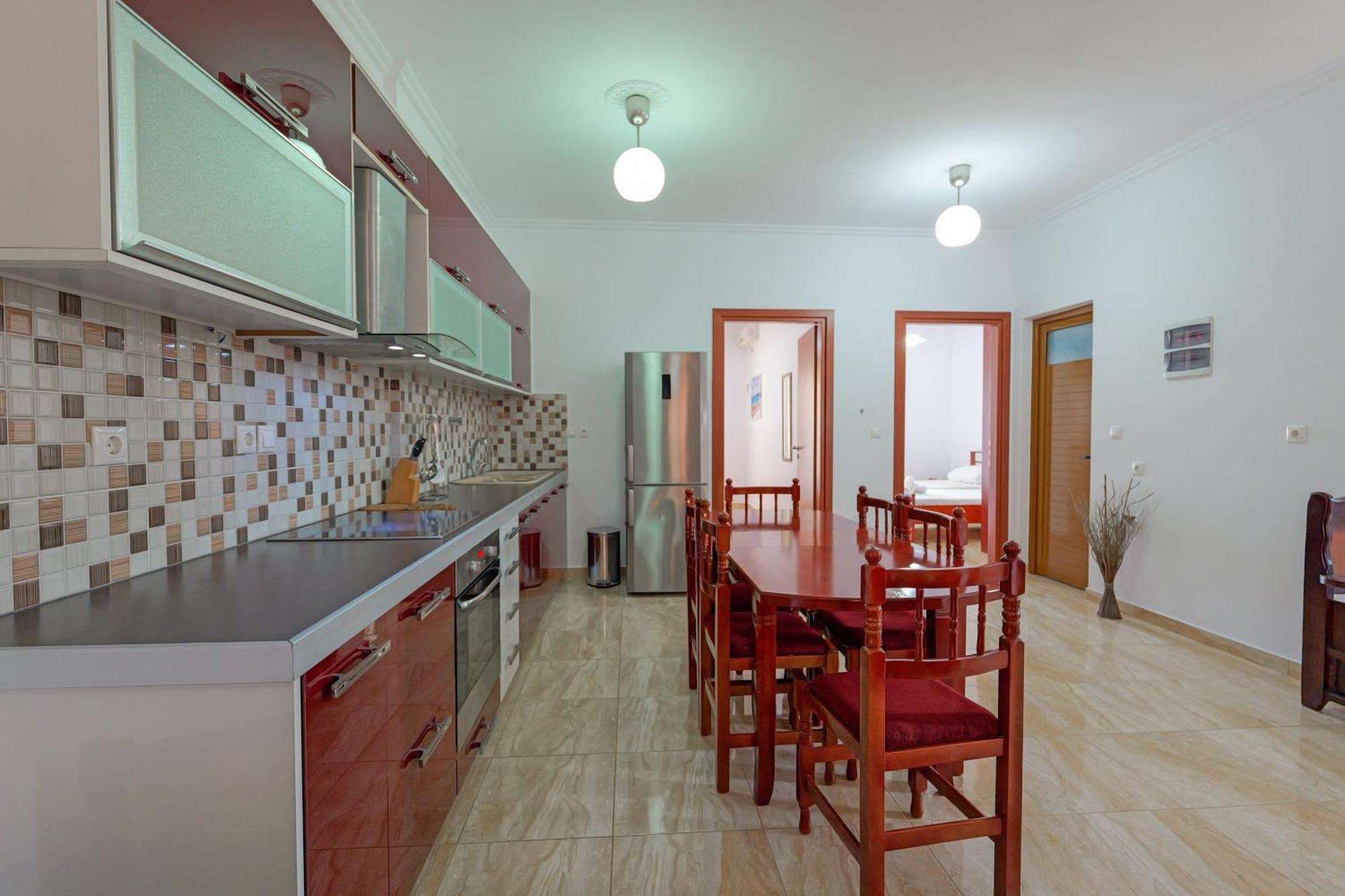 Guest House Moonlight Ksamil Esterno foto