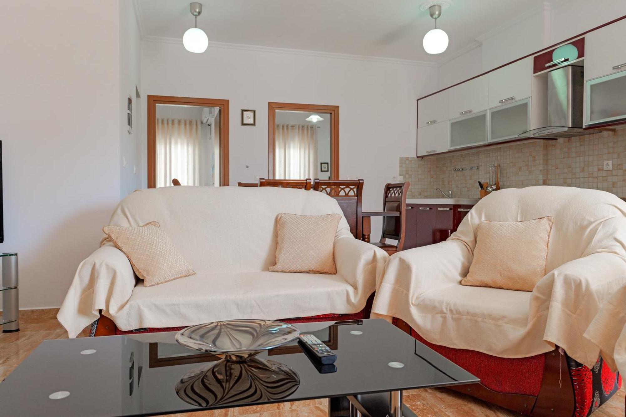 Guest House Moonlight Ksamil Esterno foto