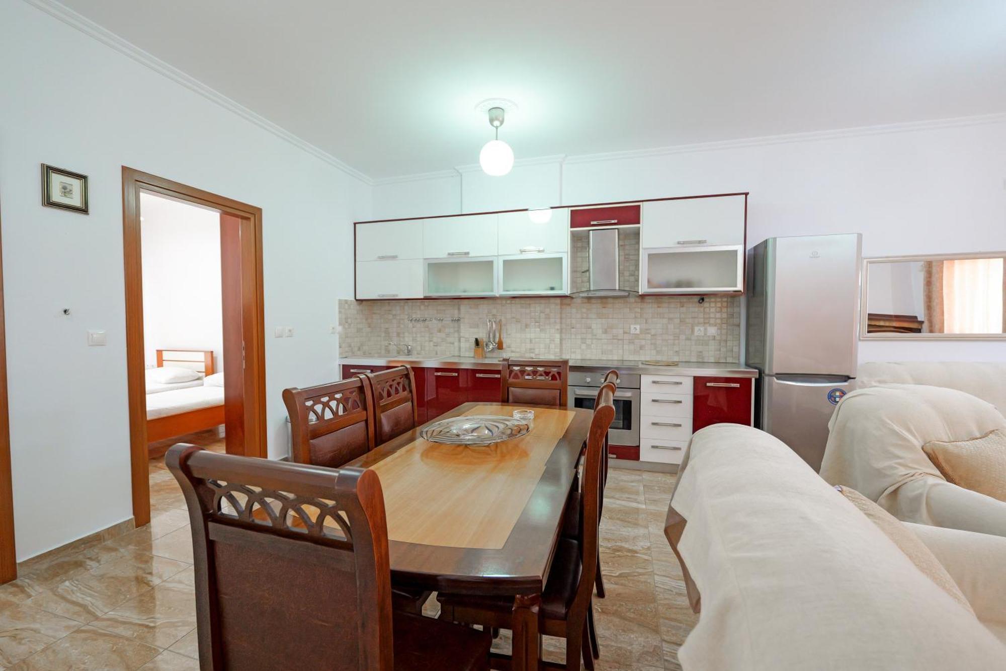 Guest House Moonlight Ksamil Esterno foto